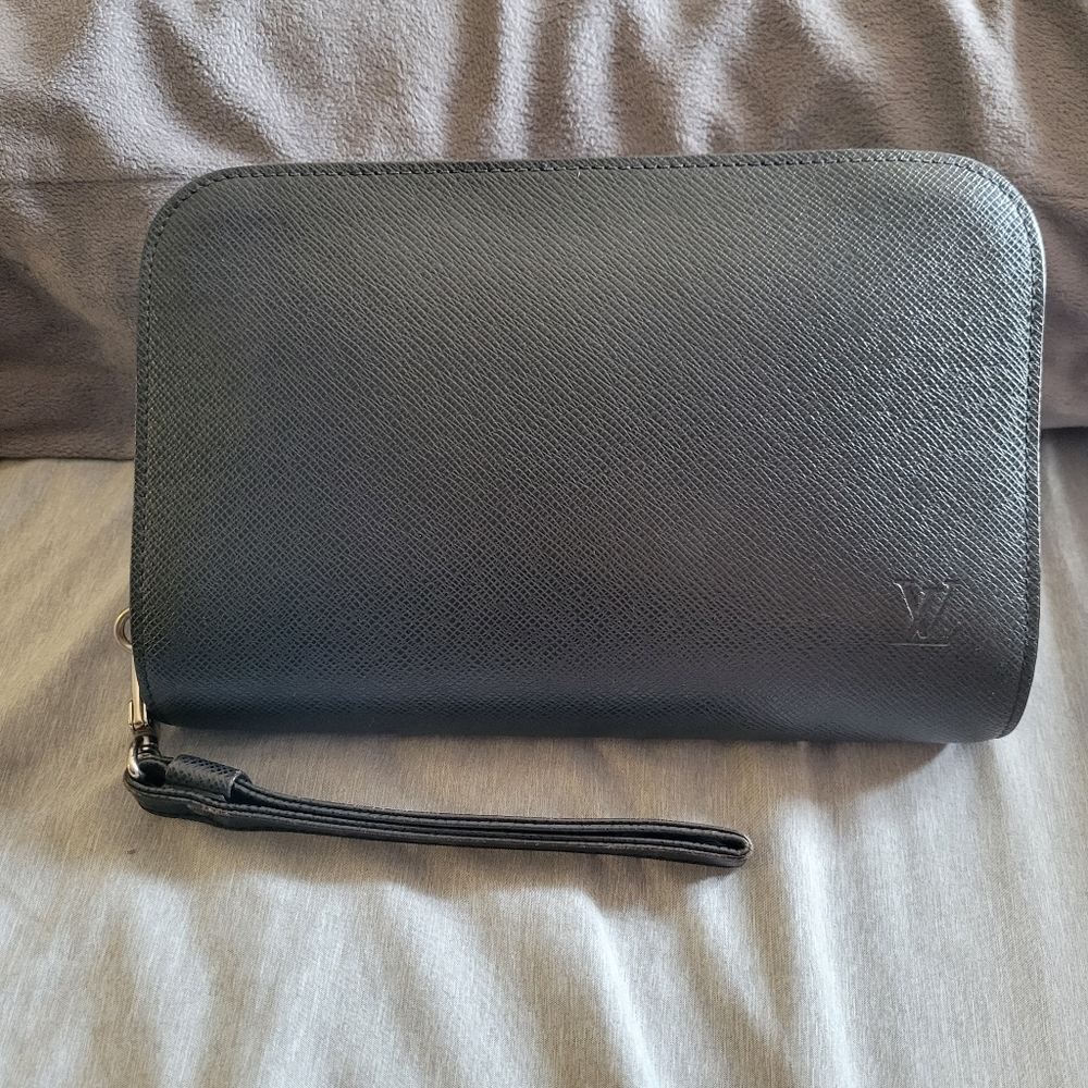 Louis vuitton baikal / orsay clutch